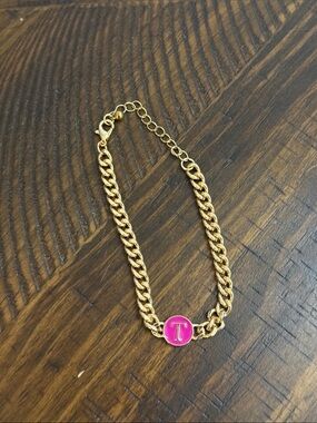 Gold-Tone Chain Bracelet with Pink Initial “T” Charm